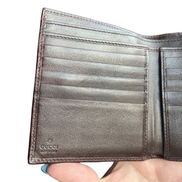 Gucci Chocolate Brown Embossed Leather Wallet with Bow - Gucci Gift Box - Picture 8 of 8